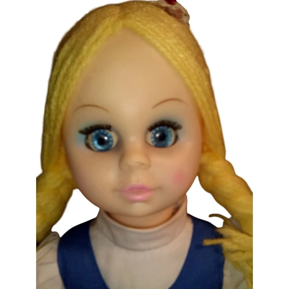 Vintage Swiss Miss Plush Doll Blonde‎ Yarn Braids Blue Sleep Eyes Smith & Margol